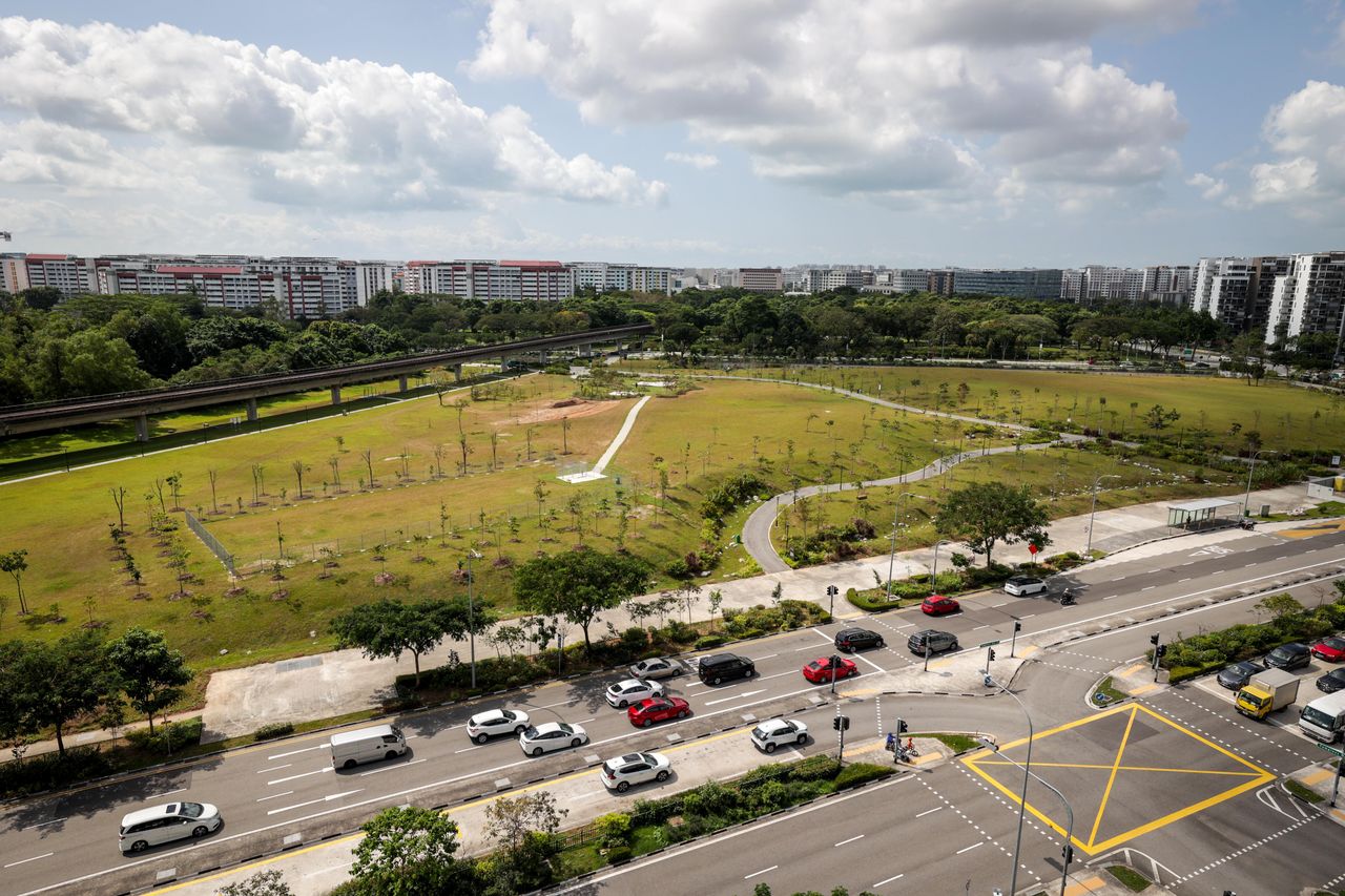 By 2027, Tampines will add a bicycle bridge, an underground passage and a 7.7-kilometer-long bike lane, making the total length of the bike lane network reach 40 kilometers, making it easier for residents to travel to any place in the town within 20 minutes. (Photo by Ye Zhenzhong)