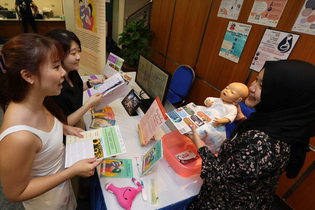 First local guideline for feeding infants and young children