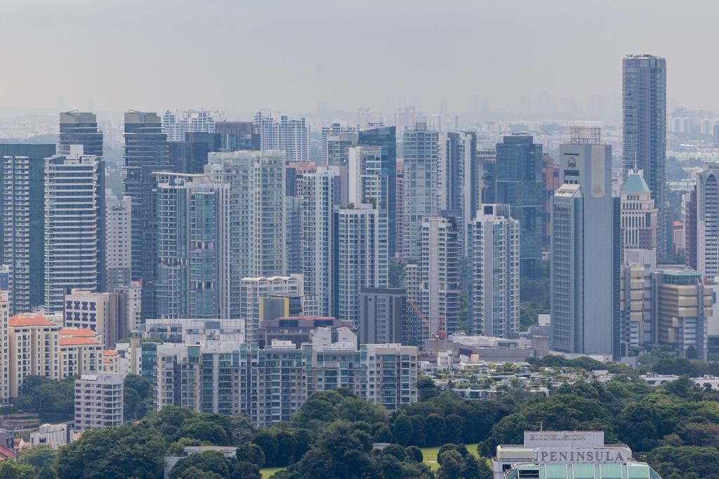 Resale price of non-land private homes rose slightly by 0.8% in October