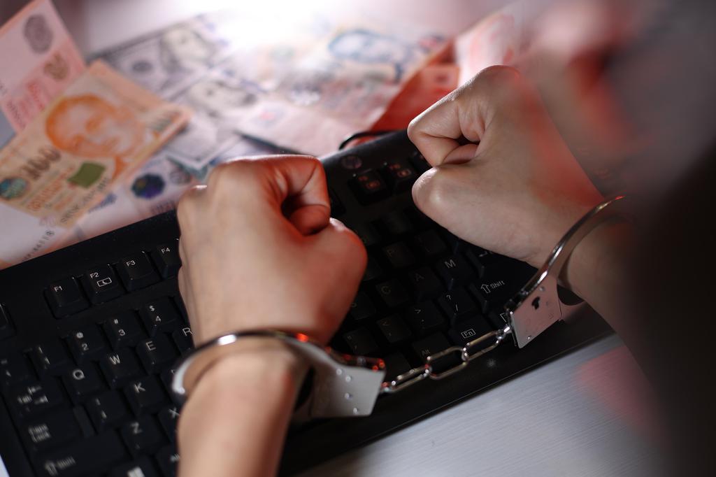 Recruiting money for fake public security fraud group, Mule and Ma Guo youth sentenced to six years and eight months in prison