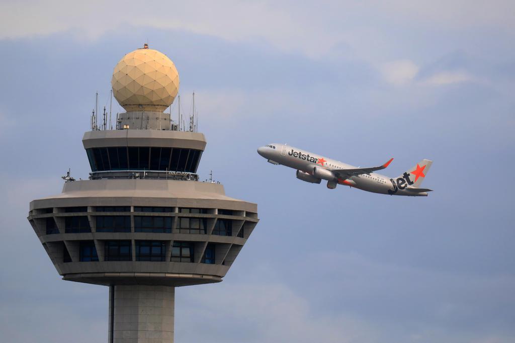 Jetstar passengers stay for 33 hours after flight from Bangkok to Singapore