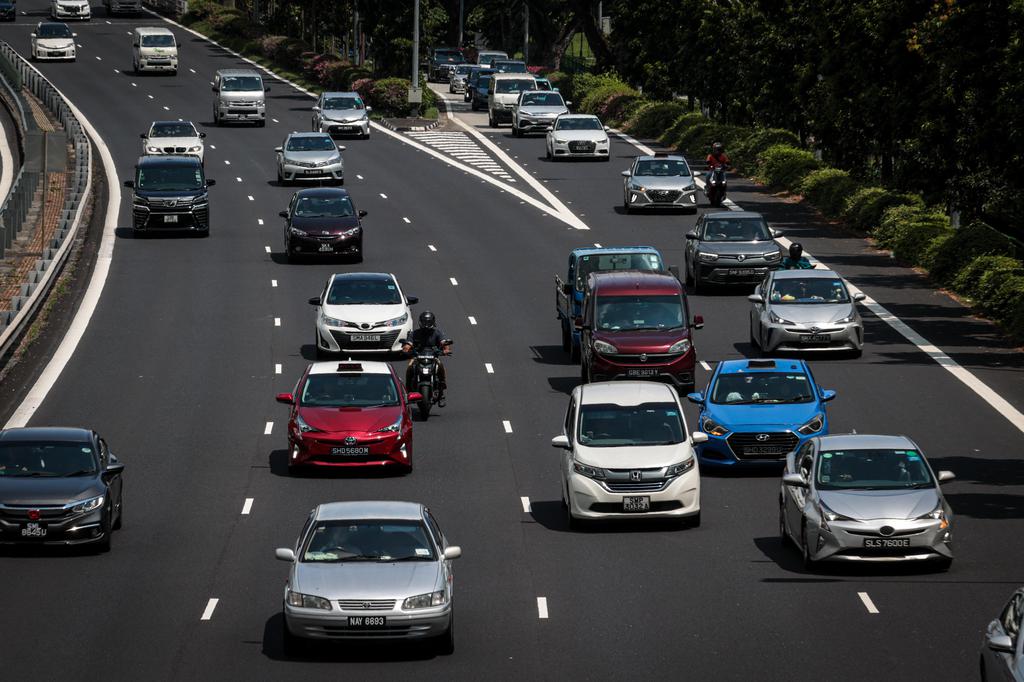 The increase in the quota of car ownership eases the price of A. The composition price fell by 8,601 yuan.