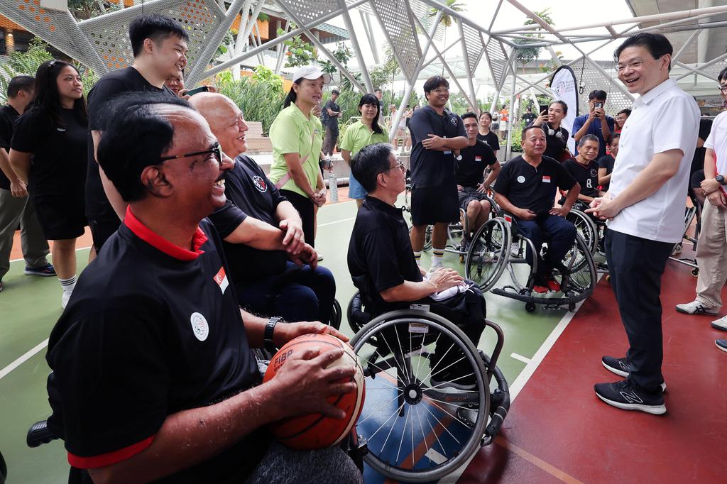 Punggol Comprehensive Community Center Opens Premier Huang urges residents to work together to build a beautiful home 