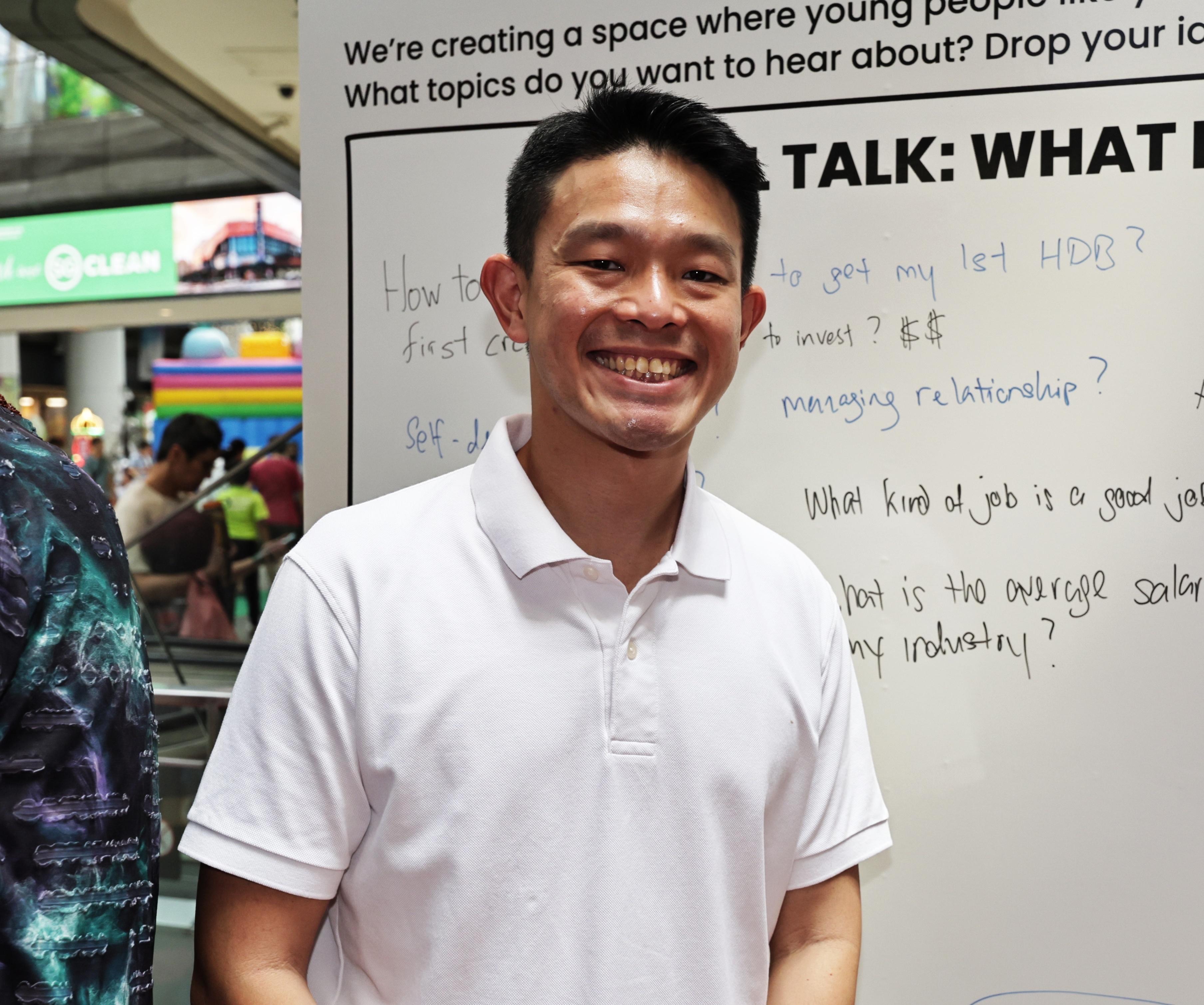 Xu Decai appeared in the Jalan Beshaji constituency for the first time, but recently appeared in the Tampines constituency event. (Straits Times)