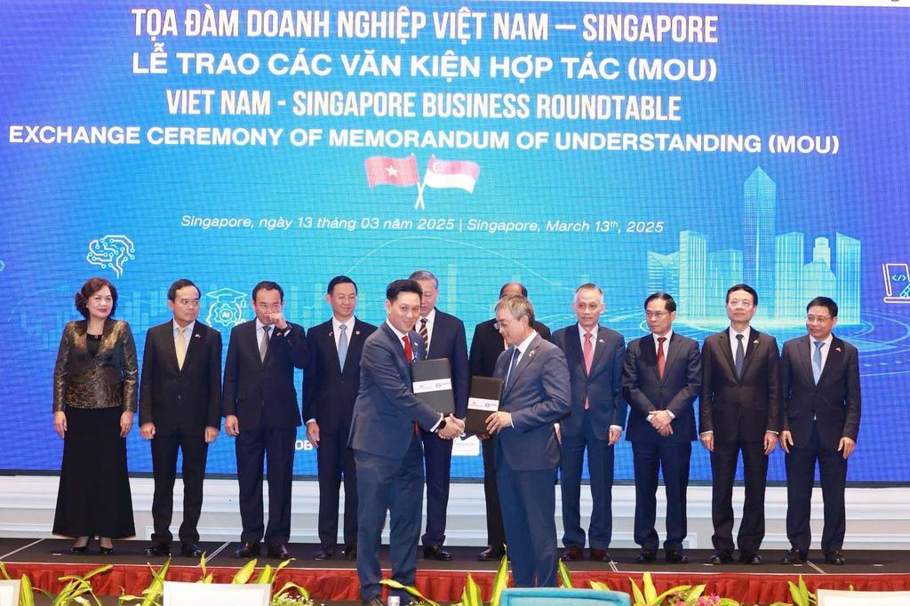 Join forces with Vietnam Airlines Xinxiang Group to build a cargo station at Vietnam Airport