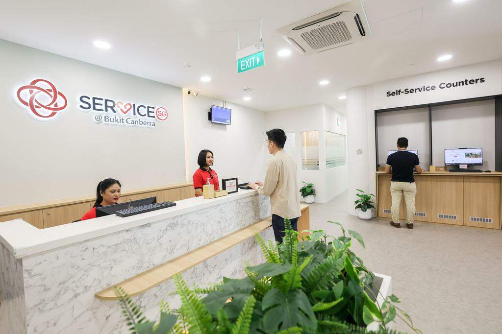 Woodland Hongshan set up ServiceSG center to help residents use government digital services